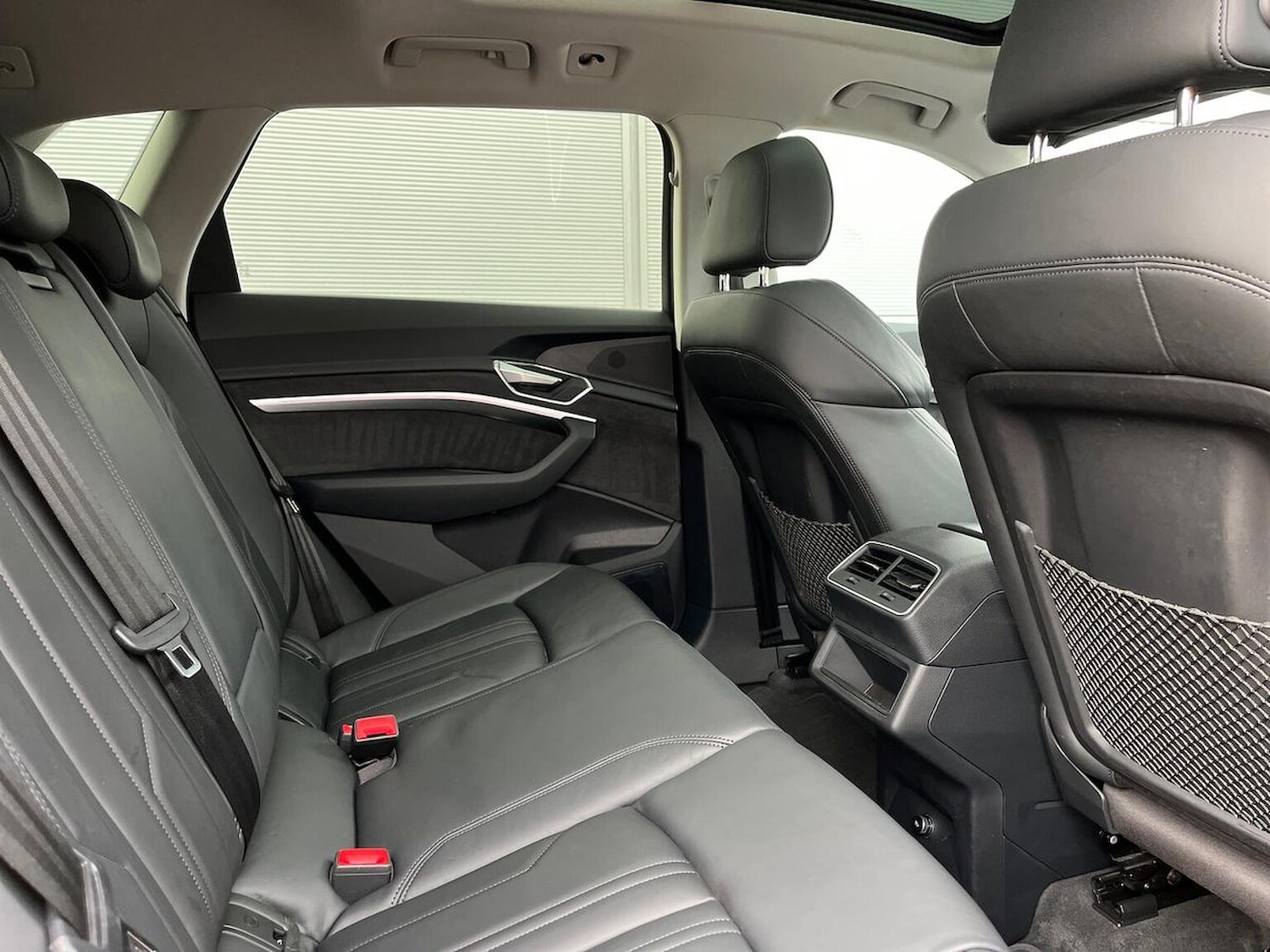 Used Audi e-tron 2020 for sale - 77901645: Photo 16