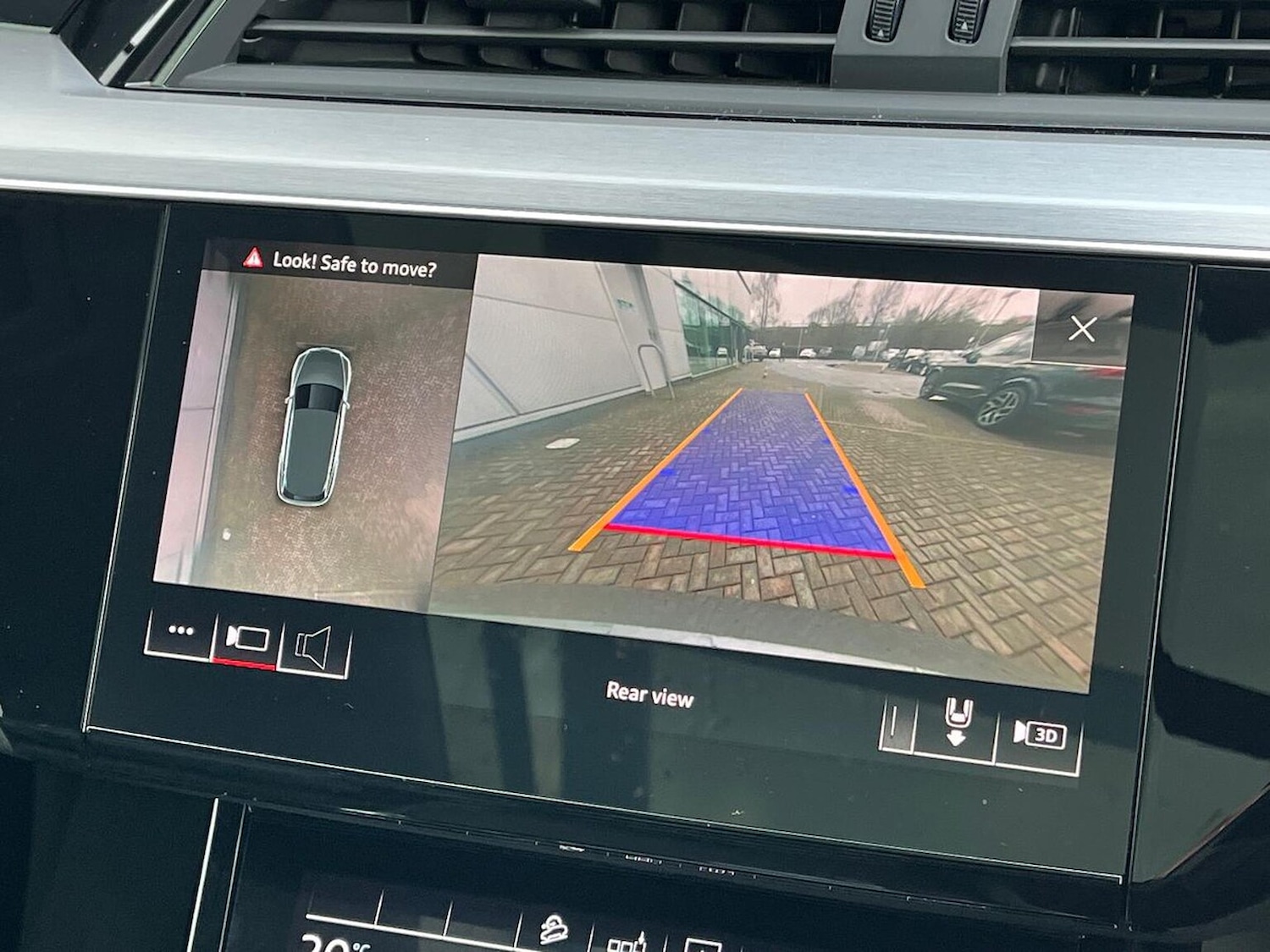 Used Audi e-tron 2020 for sale - 77901645: Photo 23