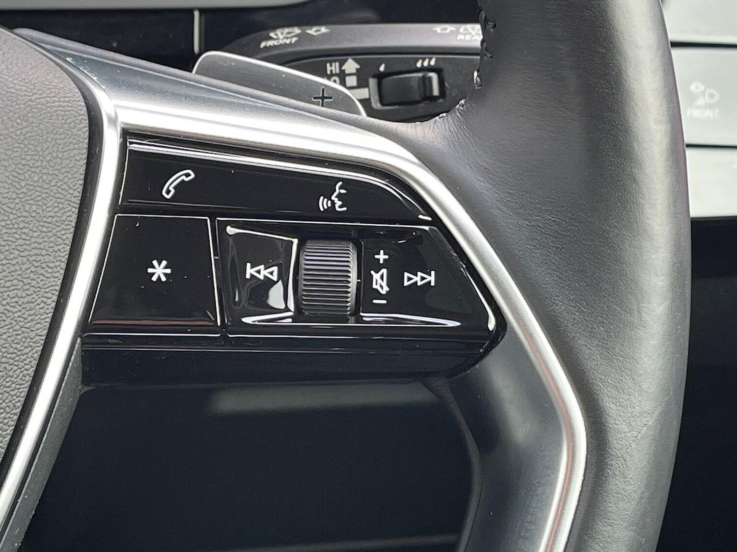 Used Audi e-tron 2020 for sale - 77901645: Photo 26