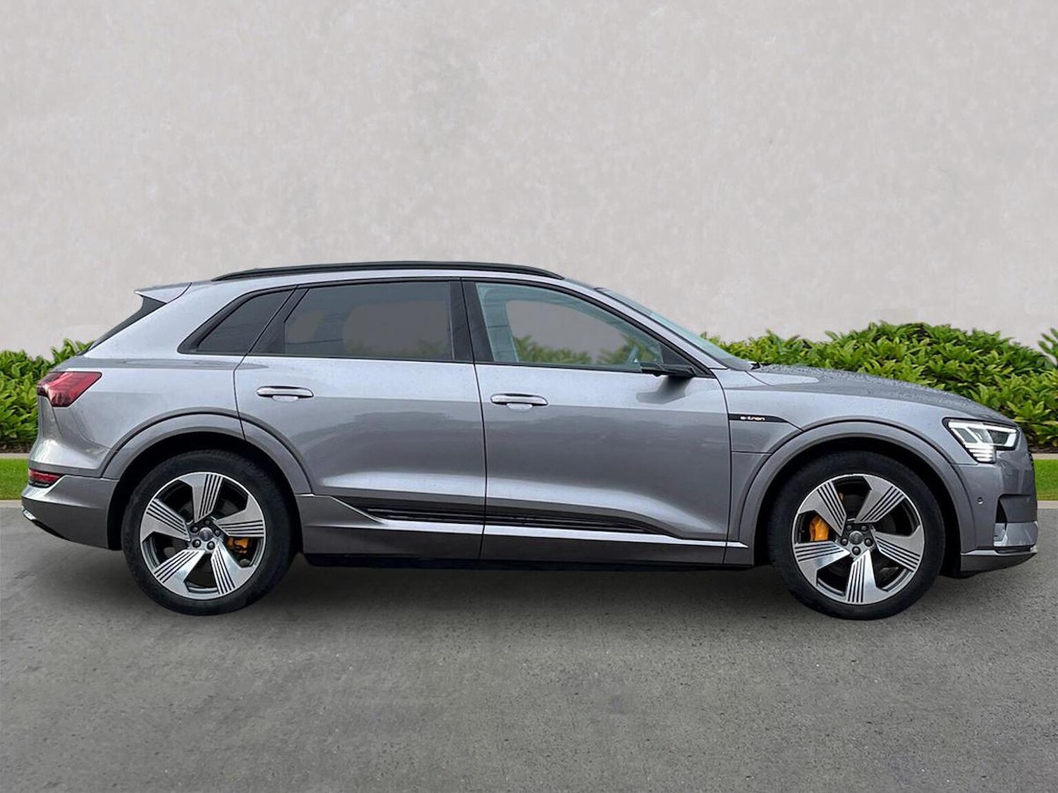 Used Audi e-tron 2020 for sale - 77901645: Photo 3