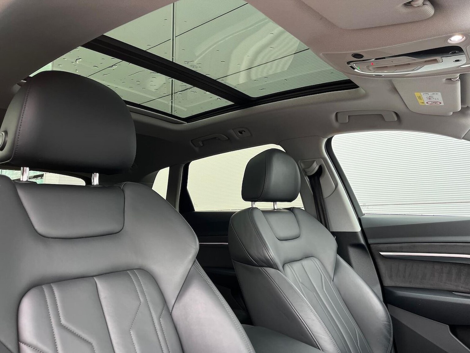 Used Audi e-tron 2020 for sale - 77901645: Photo 31