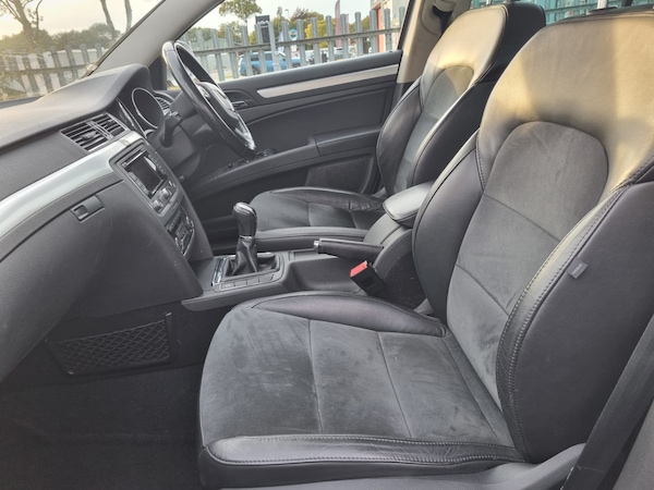 Used Skoda Superb 2011 for sale - 76194420: Photo 3
