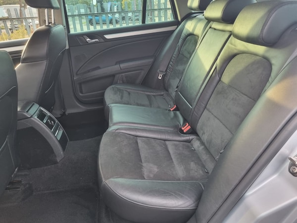 Used Skoda Superb 2011 for sale - 76194420: Photo 8