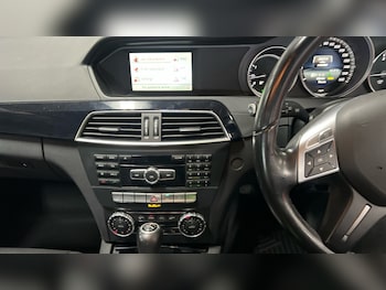 Used Mercedes-Benz C Class 2013 for sale - 78477201: Photo