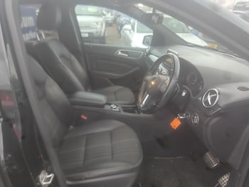 Used Mercedes-Benz B Class undefined for sale - 76452260: Photo