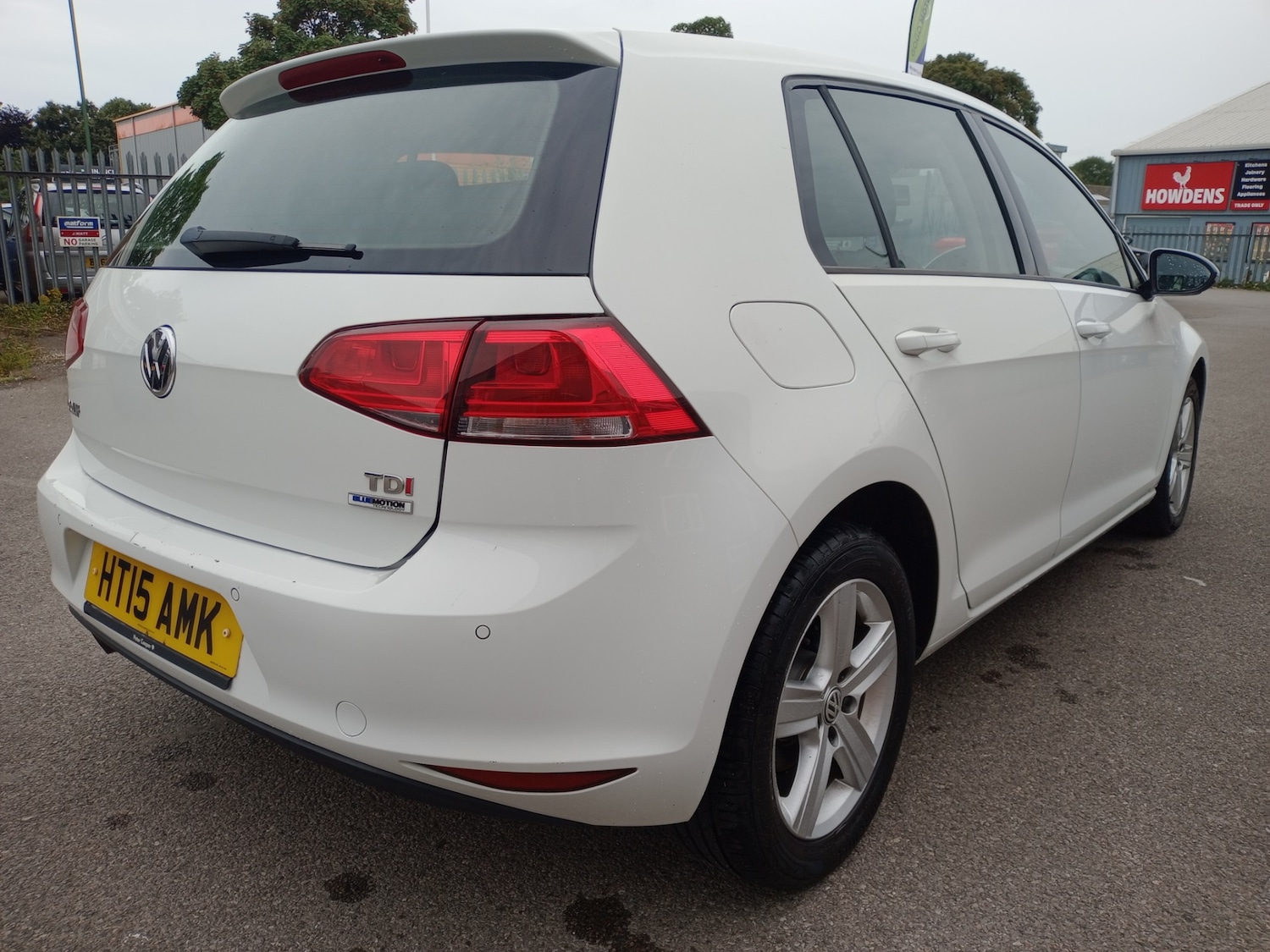 Used Volkswagen Golf 2015 for sale - 76722062: Photo 2