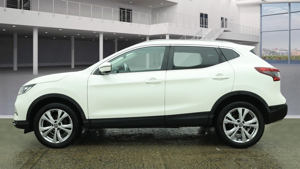 Used Nissan Qashqai 2017 for sale - 77460821: Photo 10