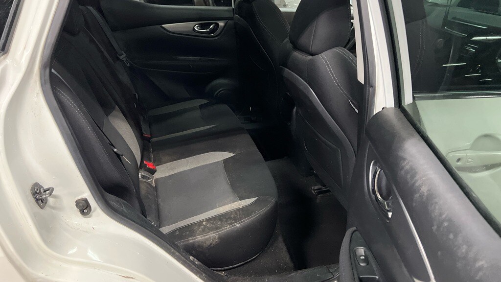 Used Nissan Qashqai 2017 for sale - 77460821: Photo 9