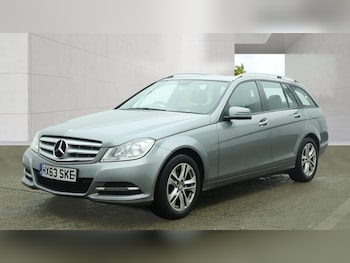Used Mercedes-Benz C Class 2013 for sale - 79367517: Photo