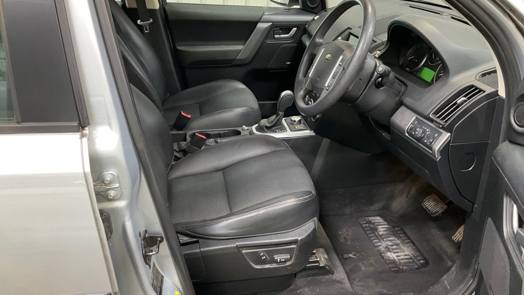 Used Land Rover Freelander 2010 for sale - 76845289: Photo 3