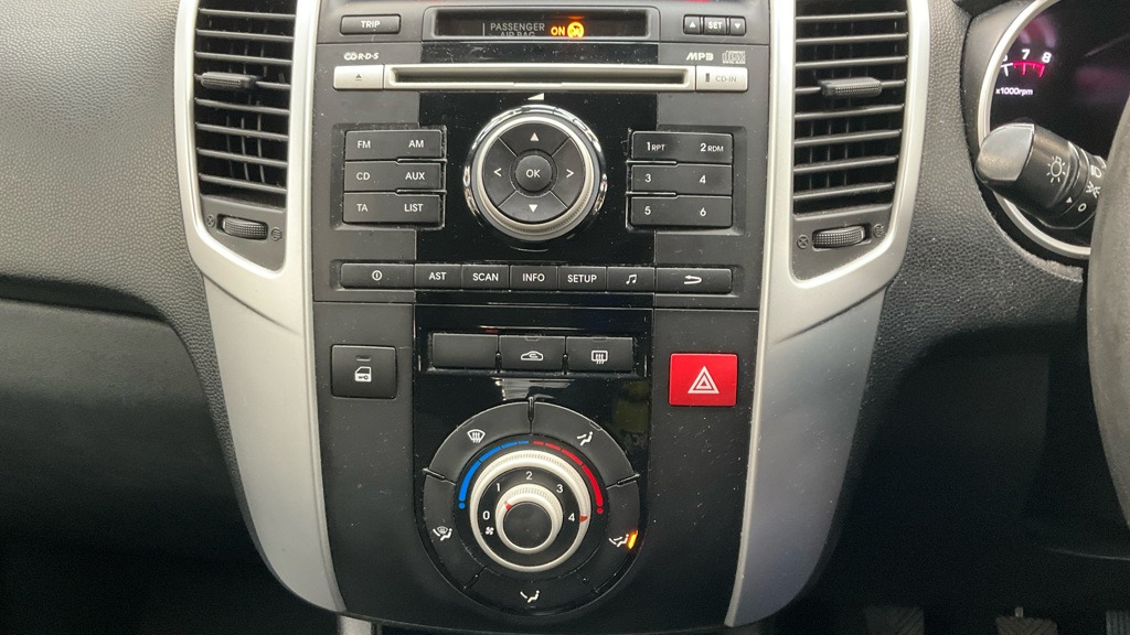 Used Kia Venga 2014 for sale - 76381962: Photo 8