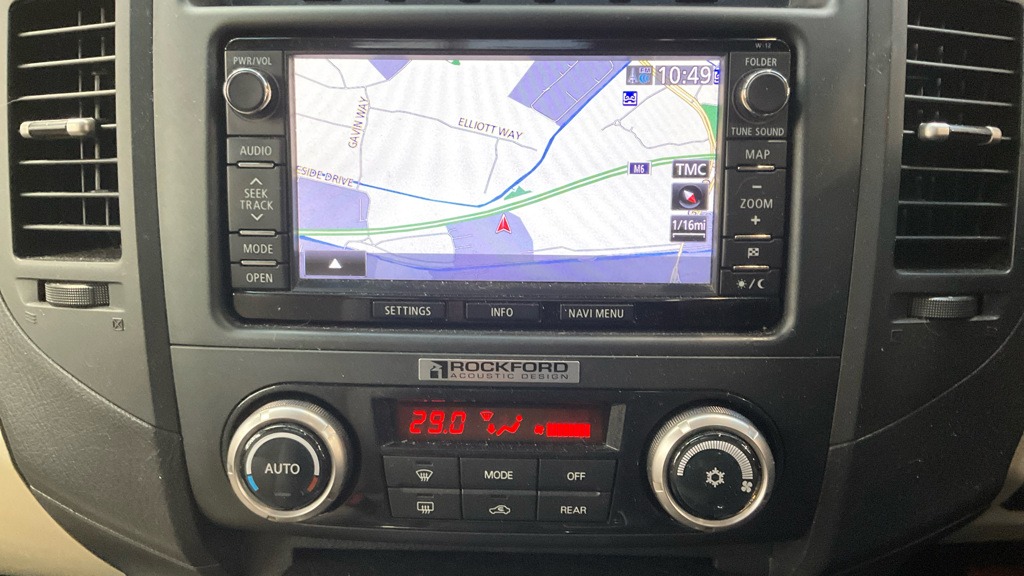 Used Mitsubishi Shogun 2014 for sale - 76777382: Photo 5