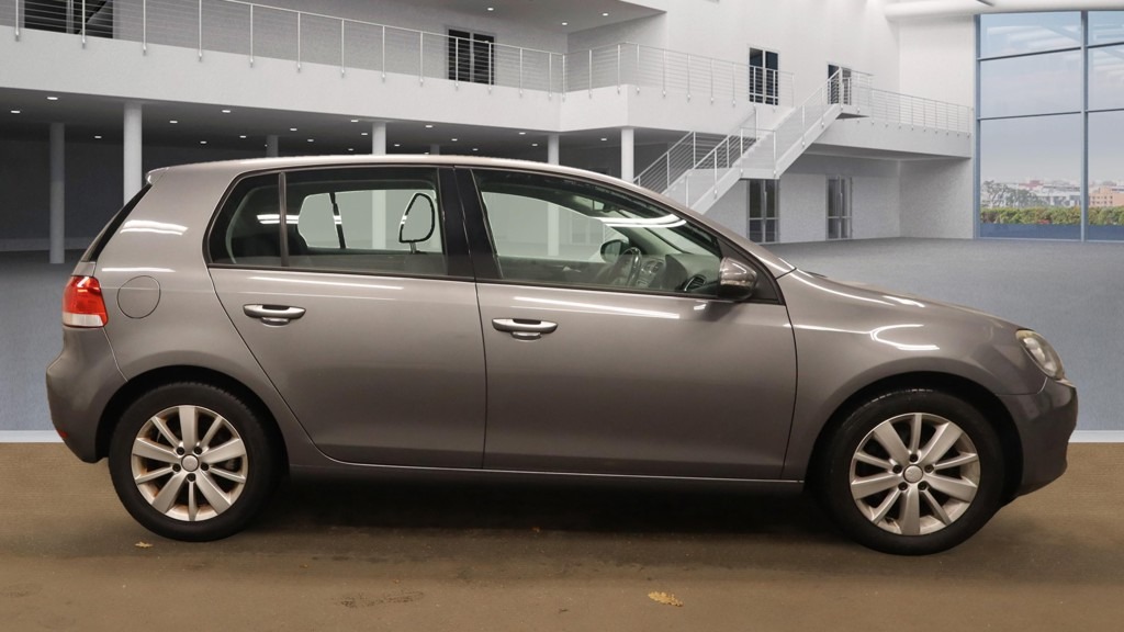 Used Volkswagen Golf 2010 for sale - 76383432: Photo 11