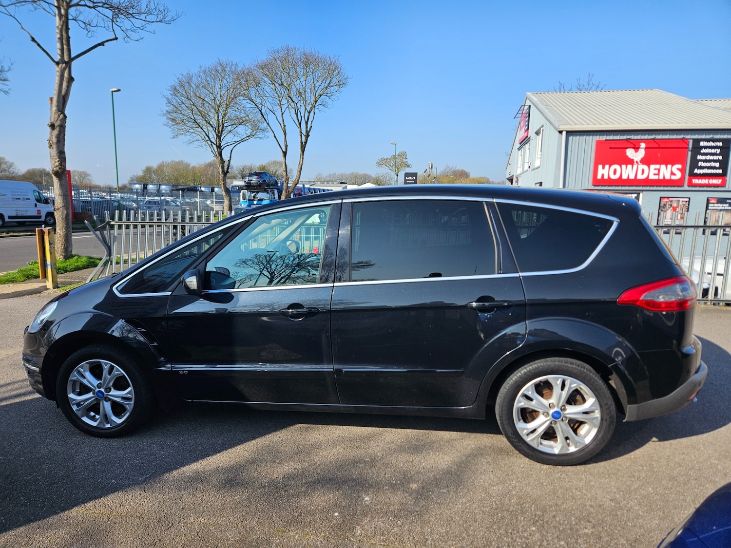 Used Ford S-Max 2011 for sale - 77168134: Photo 12
