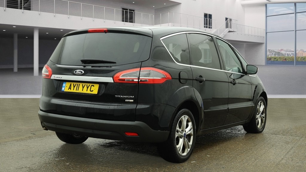 Used Ford S-Max 2011 for sale - 77168134: Photo 2
