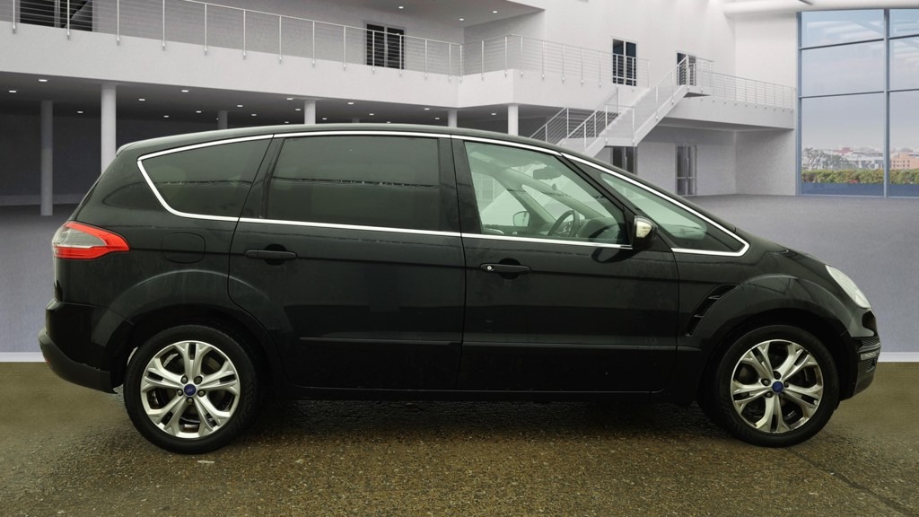 Used Ford S-Max 2011 for sale - 77168134: Photo 9