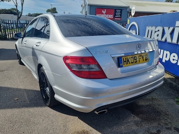 Used Mercedes-Benz C-Class 2009 for sale - 75869677: Photo