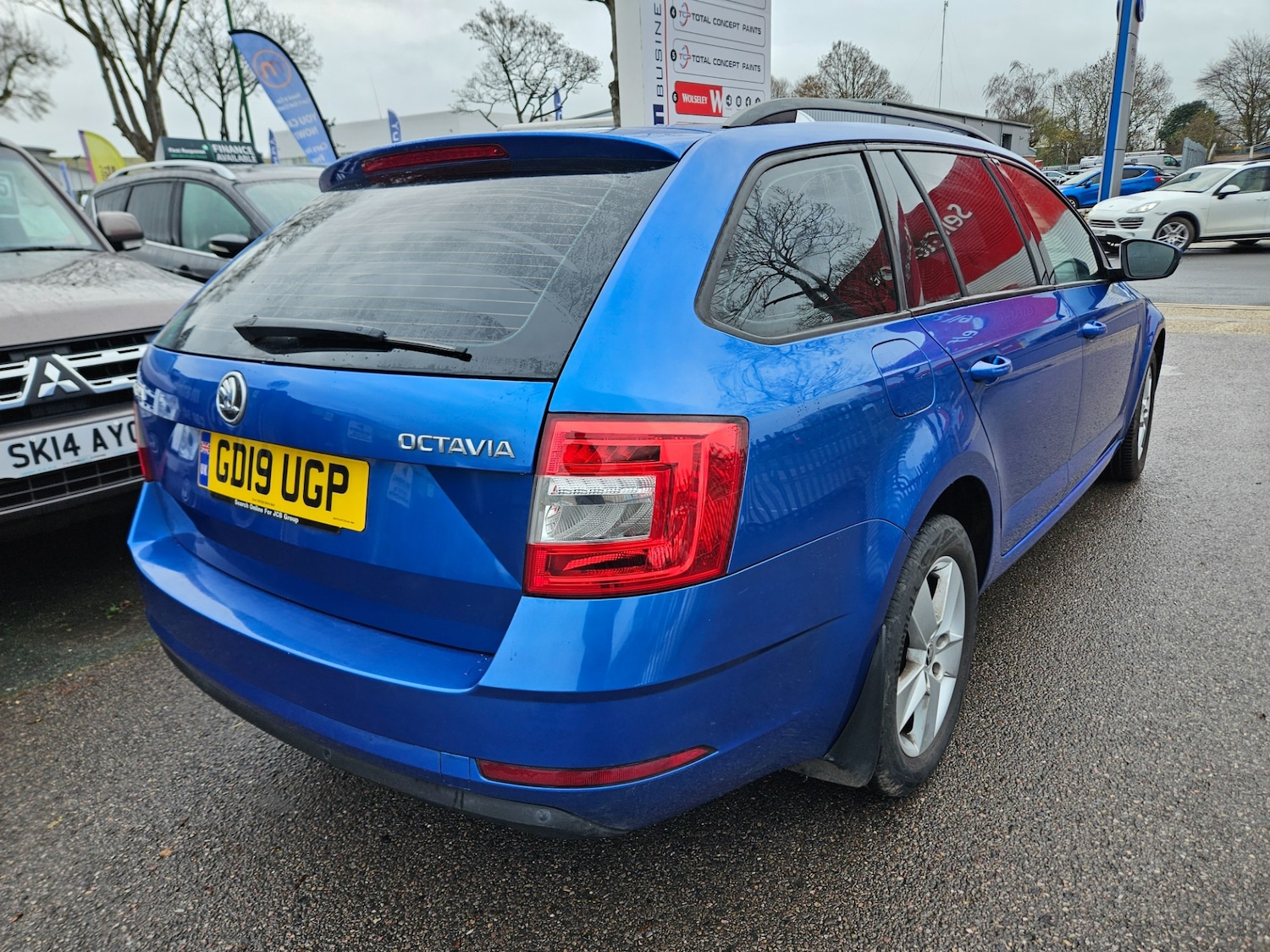 Used Skoda Octavia 2019 for sale - 76847301: Photo 2