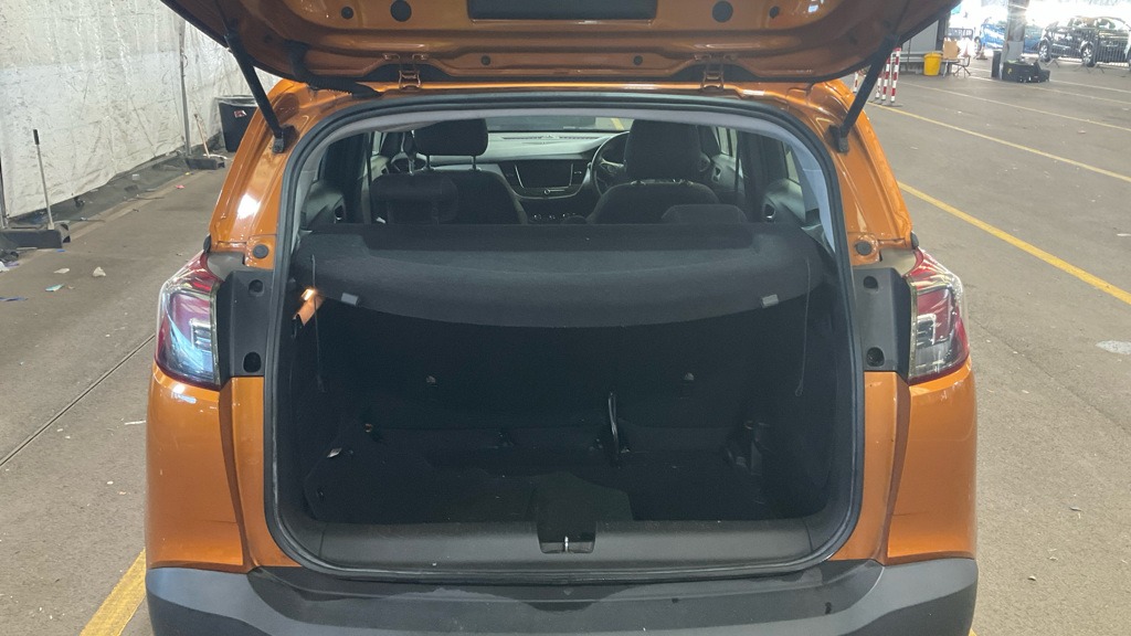 Used Vauxhall Crossland X 2018 for sale - 77801982: Photo 8