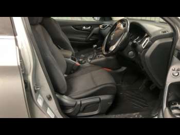 Used Nissan Qashqai 2016 for sale - 73745164: Photo