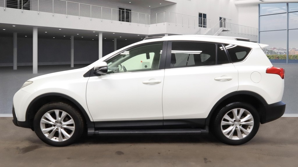 Used Toyota RAV4 2013 for sale - 77160011: Photo 11