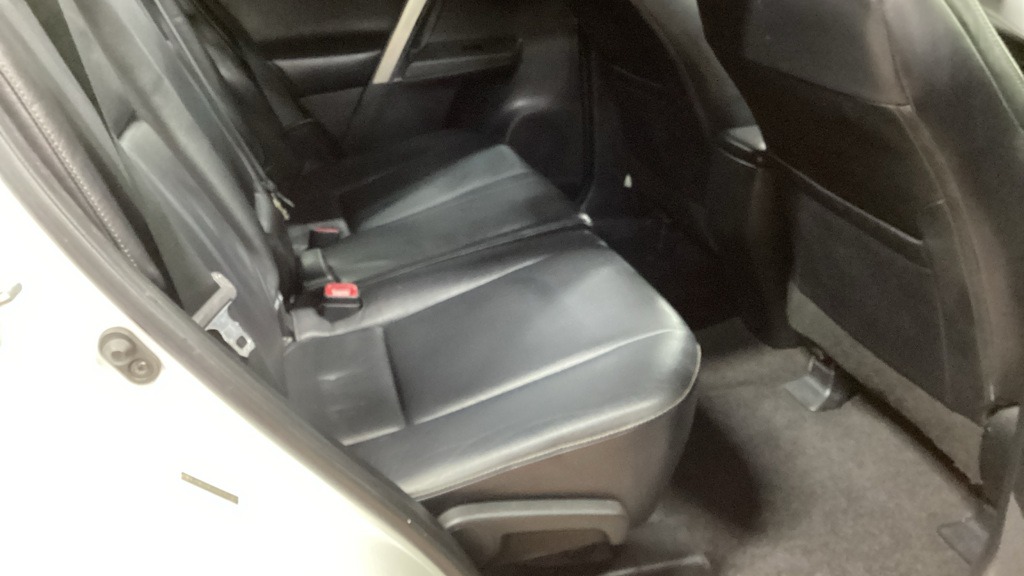 Used Toyota RAV4 2013 for sale - 77160011: Photo 9