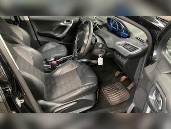 Used Peugeot 2008 2014 for sale - 76722056: Photo