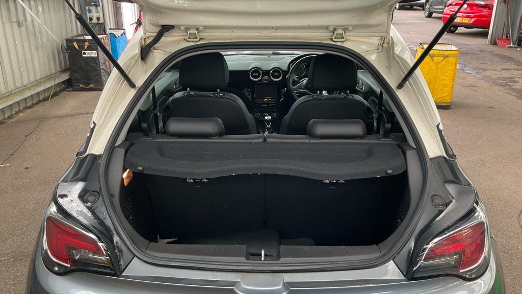 Used Vauxhall ADAM 2017 for sale - 76037885: Photo 9