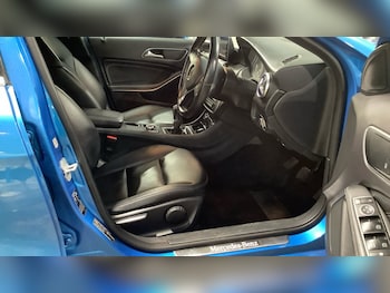 Used Mercedes-Benz A-Class 2015 for sale - 76037875: Photo
