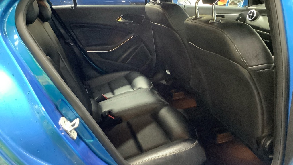 Used Mercedes-Benz A-Class 2015 for sale - 76037875: Photo 6