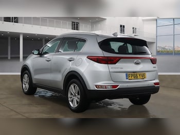 Used Kia Sportage 2016 for sale - 76184578: Photo 2