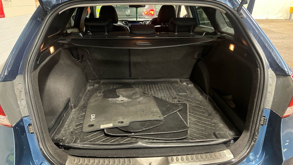 Used Hyundai i40 2014 for sale - 76480048: Photo 8