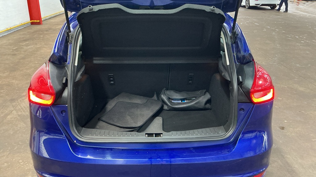 Used Ford Focus 2015 for sale - 77742582: Photo 10