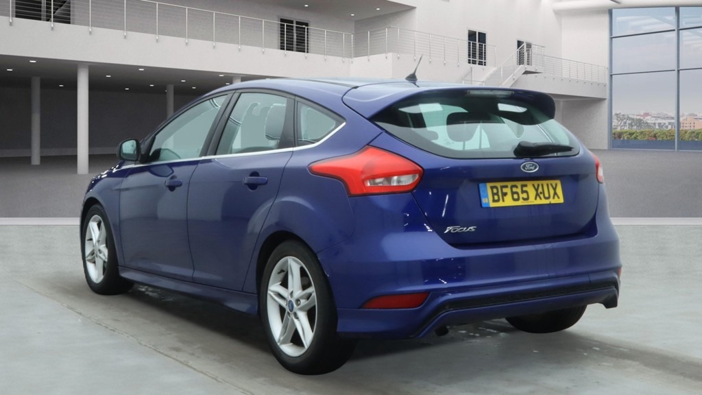 Used Ford Focus 2015 for sale - 77742582: Photo 2