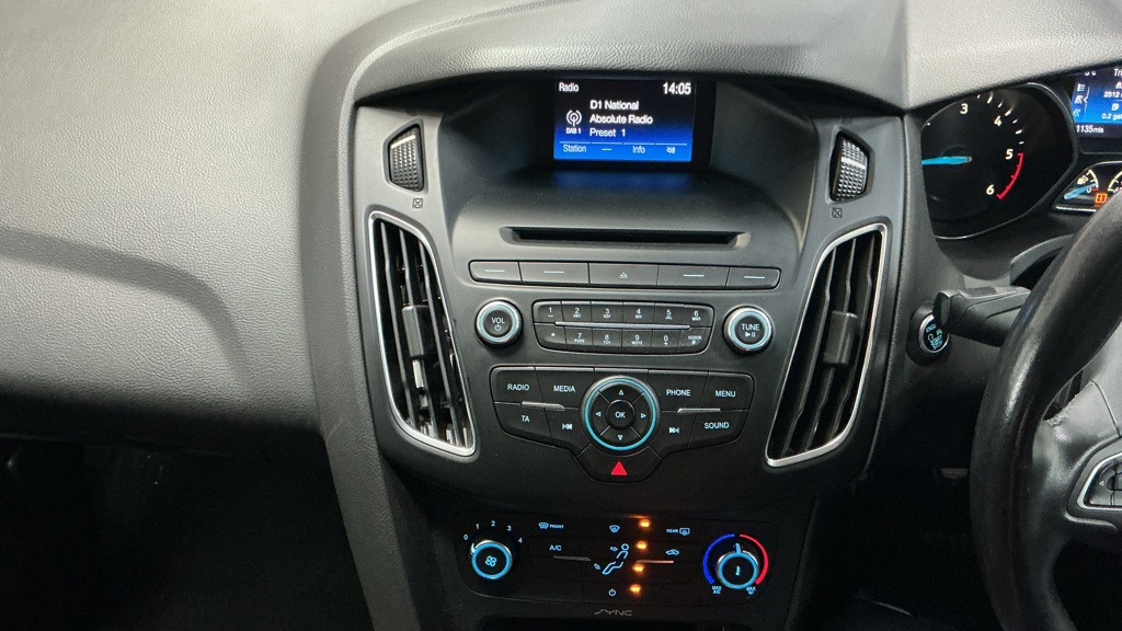 Used Ford Focus 2015 for sale - 77742582: Photo 5