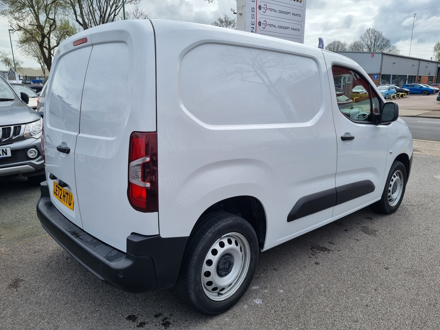 Used Citroen Berlingo 2023 for sale - 78092501: Photo 2