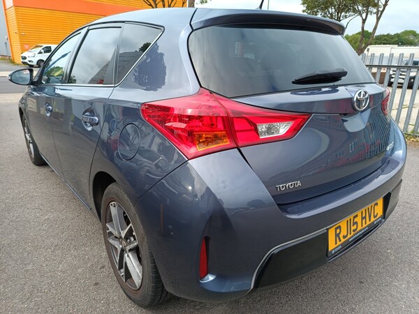 Used Toyota Auris 2015 for sale - 74813311: Photo 5