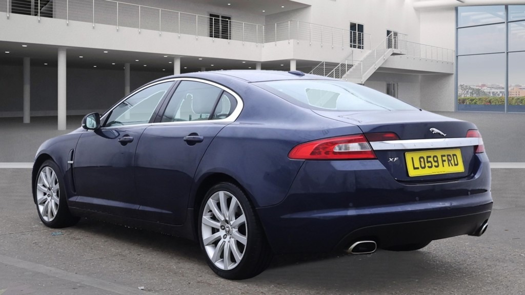 Used Jaguar XF 2010 for sale - 77336323: Photo 2