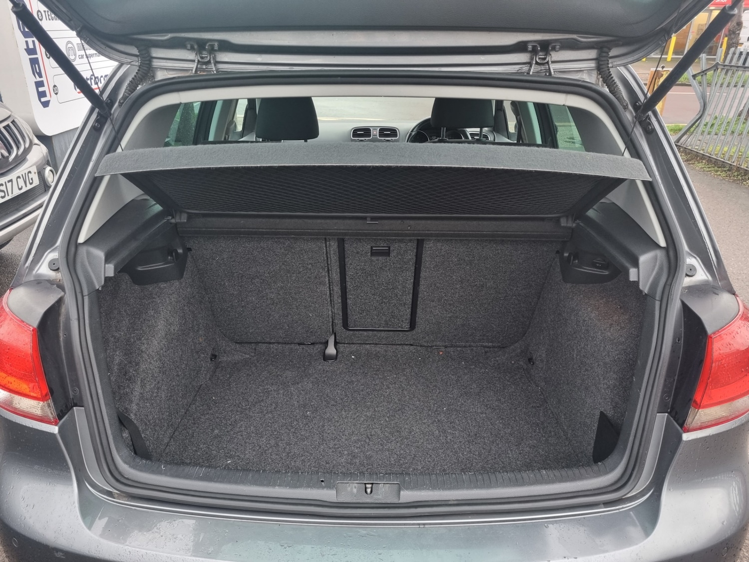 Used Volkswagen Golf 2010 for sale - 77461410: Photo 10