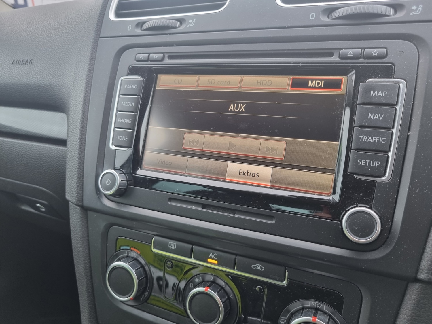 Used Volkswagen Golf 2010 for sale - 77461410: Photo 14