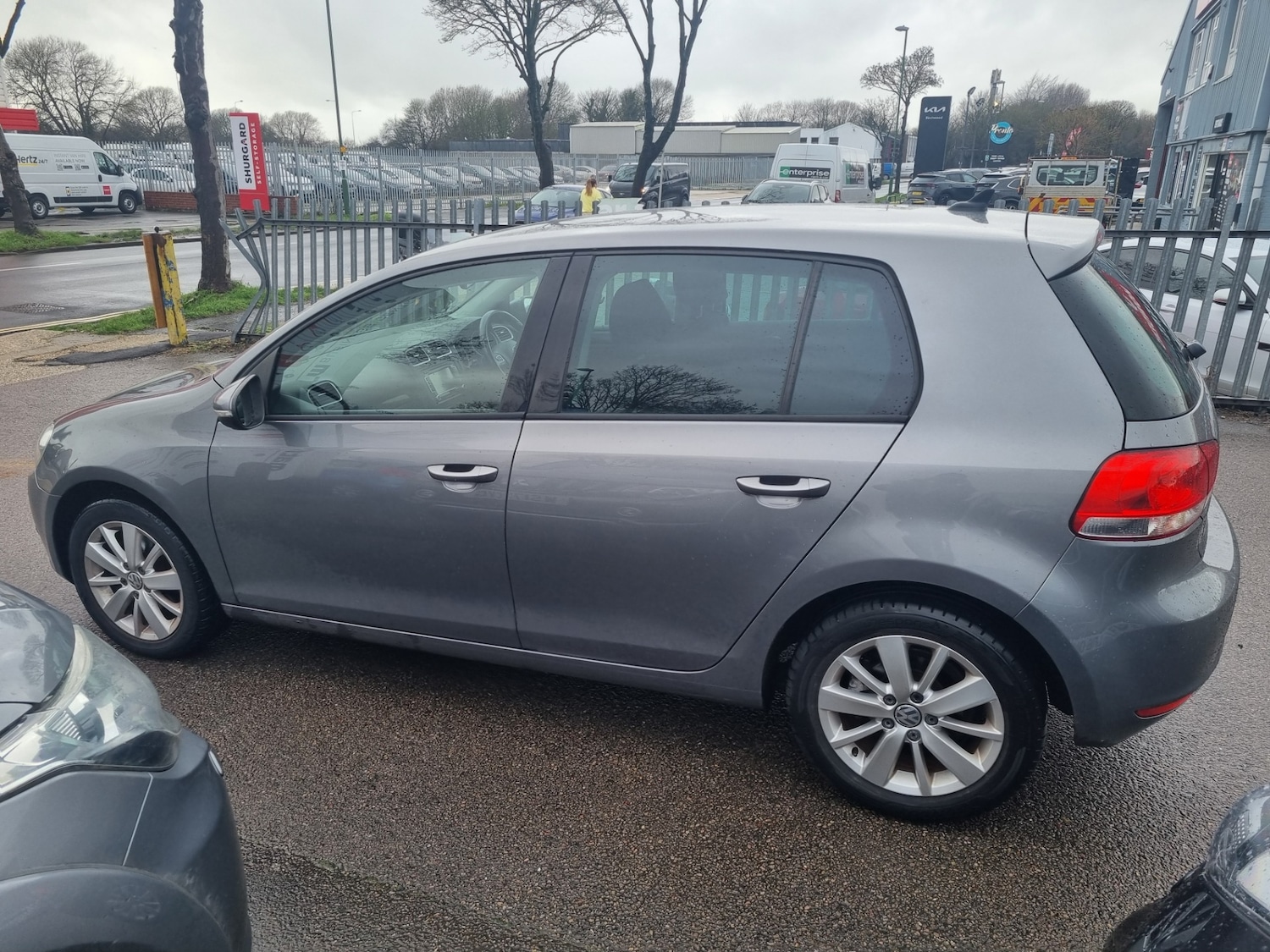 Used Volkswagen Golf 2010 for sale - 77461410: Photo 6