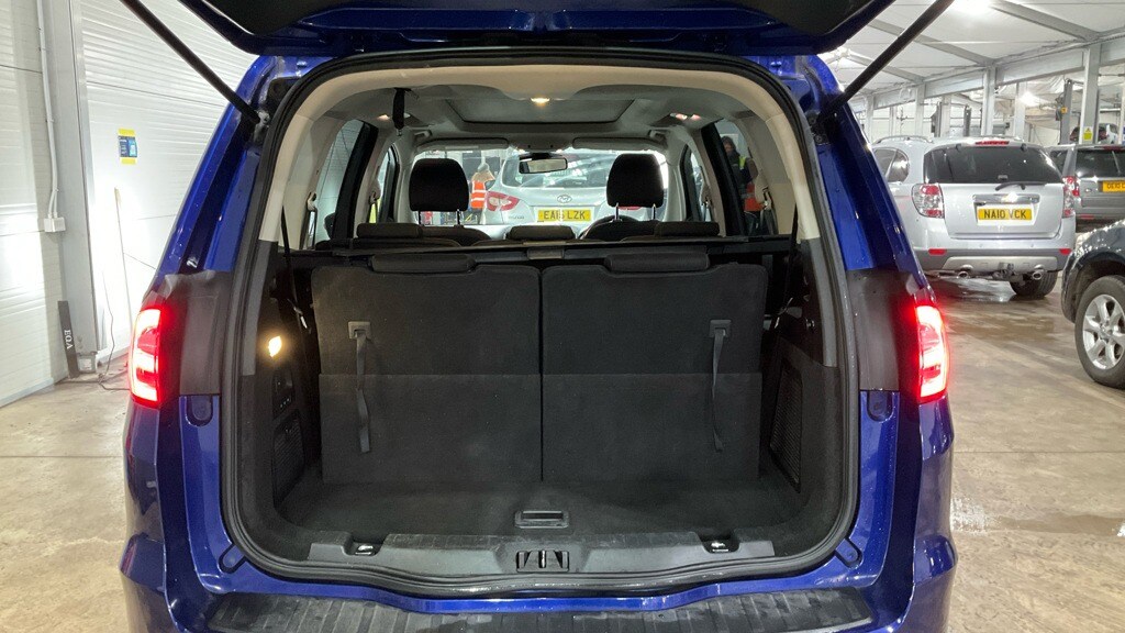 Used Ford Galaxy 2016 for sale - 76766624: Photo 5