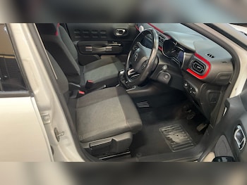 Used Citroen C3 2018 for sale - 76480035: Photo