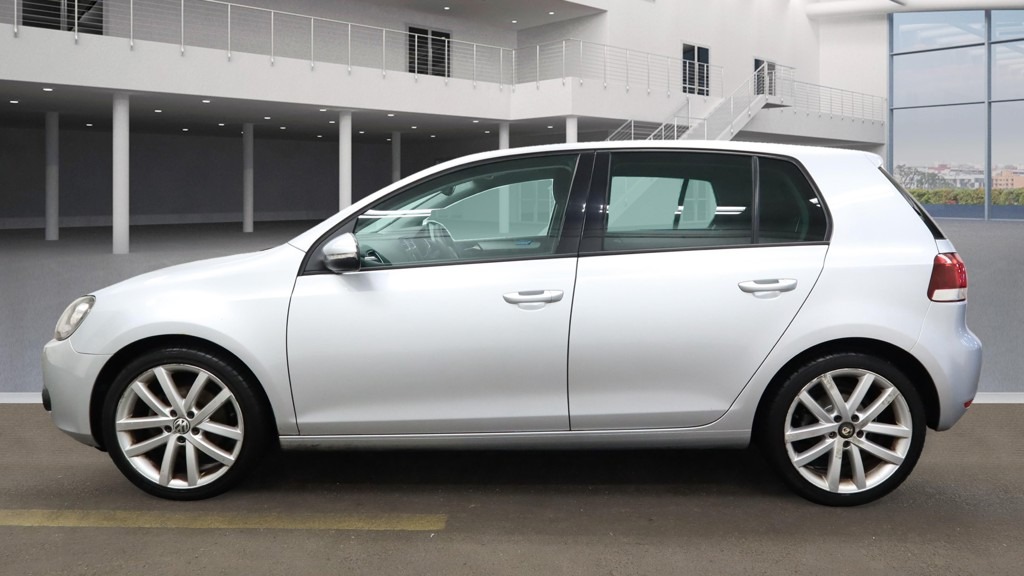 Used Volkswagen Golf 2011 for sale - 77973574: Photo 10