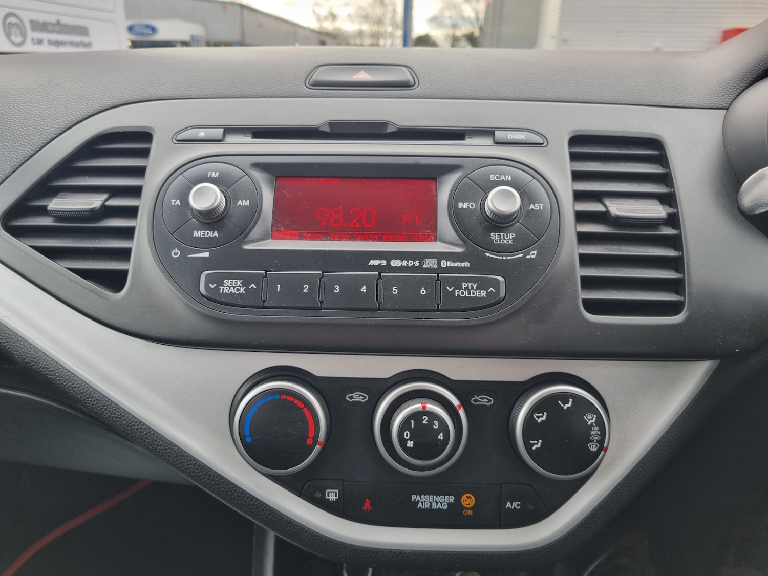 Used Kia Picanto 2015 for sale - 77403910: Photo 5