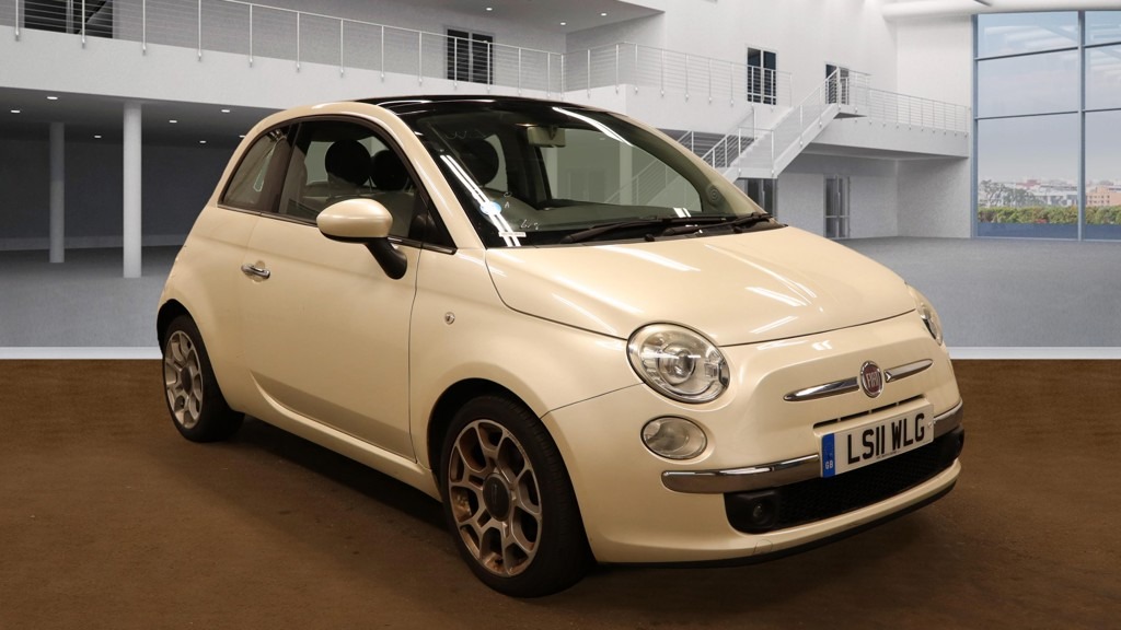 Used Fiat 500 2011 for sale - 76697165: Photo 4