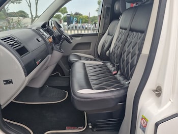 Used Volkswagen Transporter 2013 for sale - 79367509: Photo