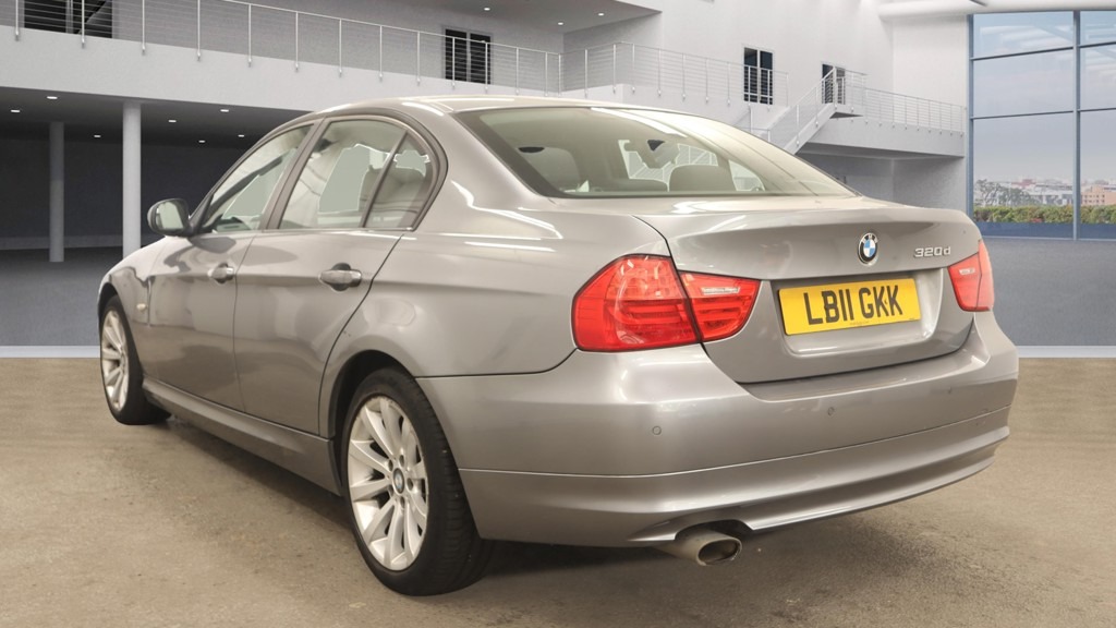 Used BMW 3 Series 2011 for sale - 76322567: Photo 5