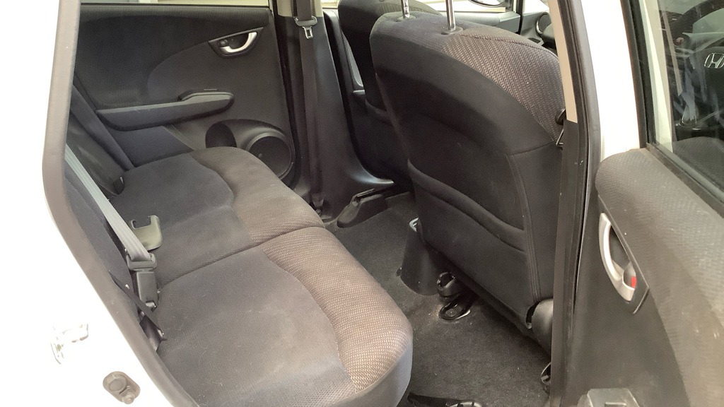 Used Honda Jazz 2013 for sale - 77983974: Photo 8
