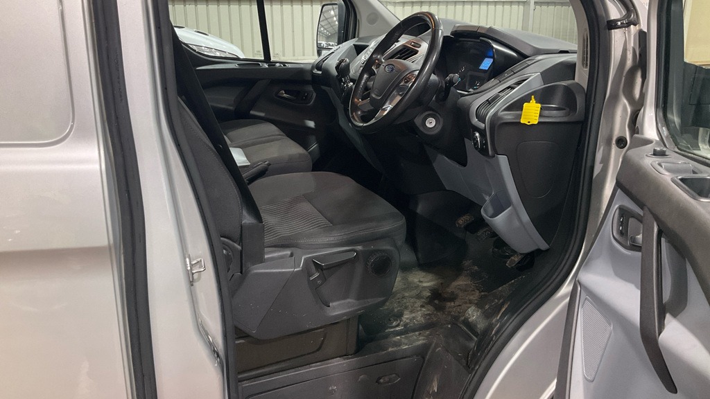 Used Ford Transit Custom 2017 for sale - 76576620: Photo 3